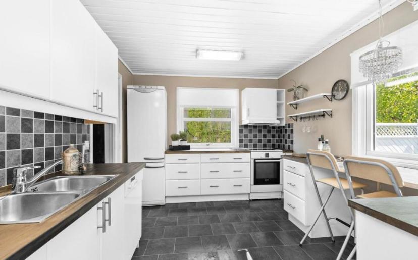 Sjarmerende Familievennlig Hus Med 2 Soverom Kristiansand Buitenkant foto