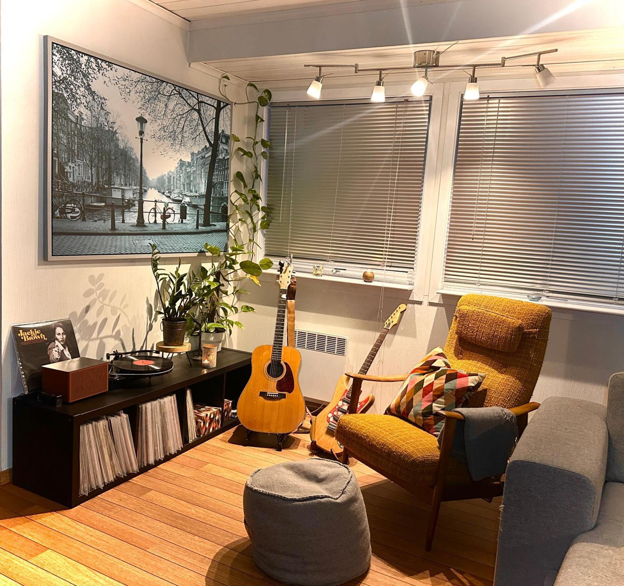 Sjarmerende Familievennlig Hus Med 2 Soverom Kristiansand Buitenkant foto